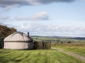 Elderflower Yurt with Hot Tub on a Glampsite in the Staffordshire Moorlands, England